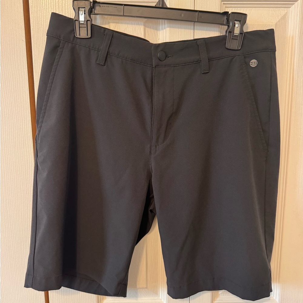 Men's Adidas Black Performance Golf Shorts Size 30 Waist - Picture 2 of 8